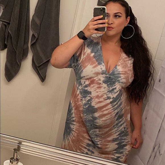 Meet your Posher, Karina - Picture 4 of 4